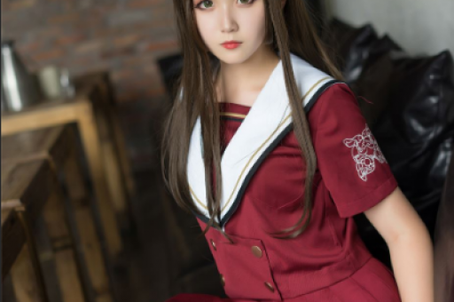 夜店美女打碟现场dj(夜店美女现场打碟，炸翻全场)